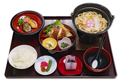 白金豚肉うどん御膳